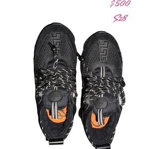 ‼️‼️‼️‼️SOLD ‼️‼️‼️‼️Chain reaction Versace sneakers